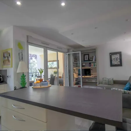 Διαμέρισμα Beautiful 78m With 2 Balconies In Raphael Saint-Raphaël
